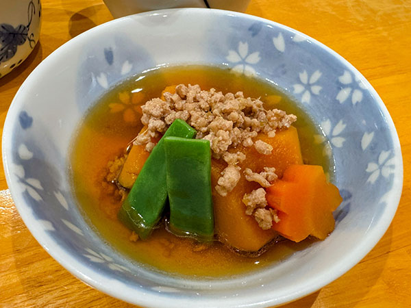 地元産南瓜の煮物